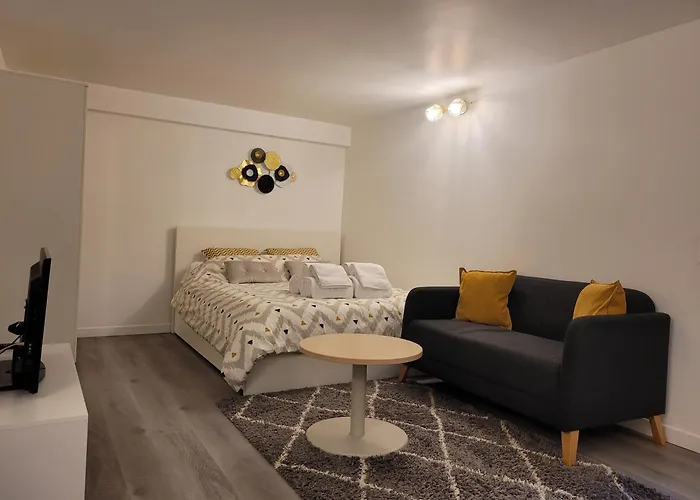 Διαμέρισμα Proche Aeroport - Metro 14 *